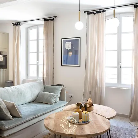 Apartment Sainte Anne By Time Off Collection *